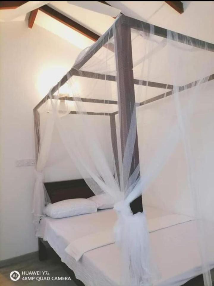 Villa Wismar Hikkaduwa Δωμάτιο φωτογραφία